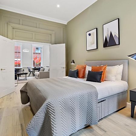 Gerrard Place By Aeria Apartments ลอนดอน ภายนอก รูปภาพ